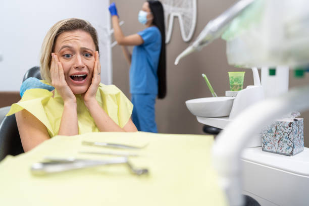 Best Emergency Gum Treatment in Hillsborough, CA